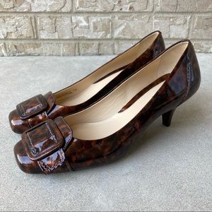 Cole Haan Front Buckle Pumps Size 7B 🌸